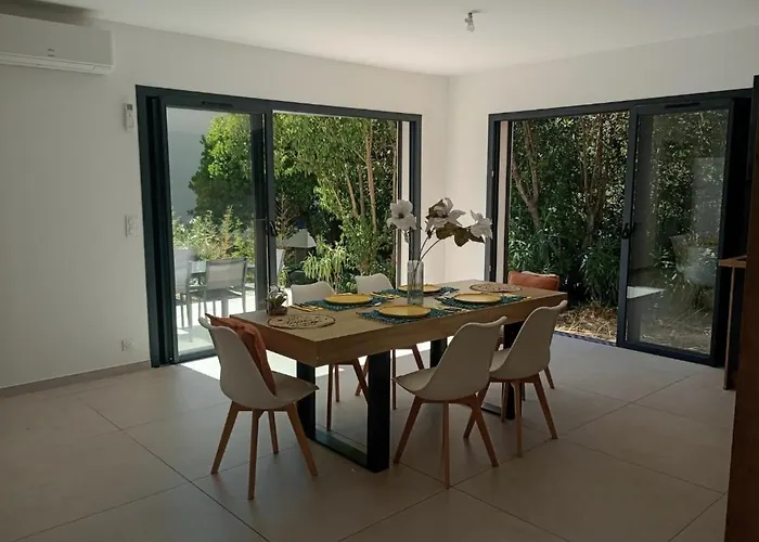 Charmante Neuve Au Bord De La * Saint-Raphaël